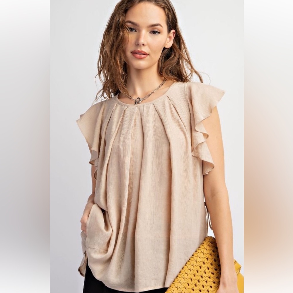 Easel Cream Flutter Sleeve Blouse